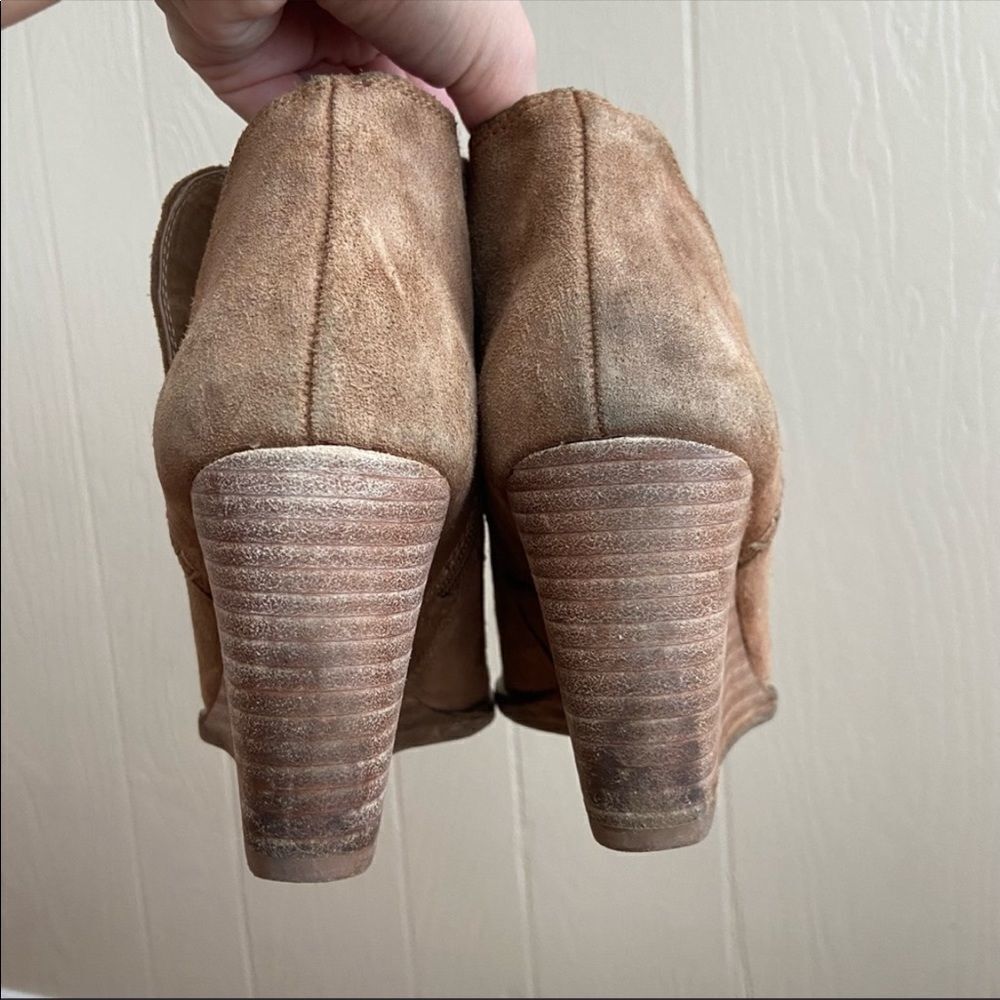 ✨ Yimme Wedge Heel Boot✨ - Picture 11 of 12